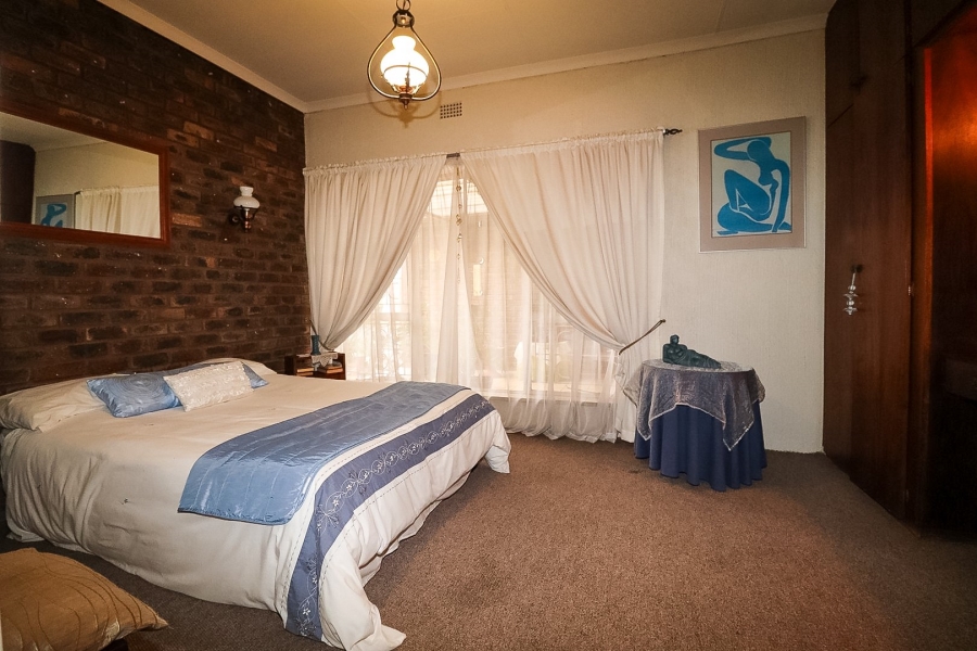 4 Bedroom Property for Sale in Stilfontein Ext 4 North West